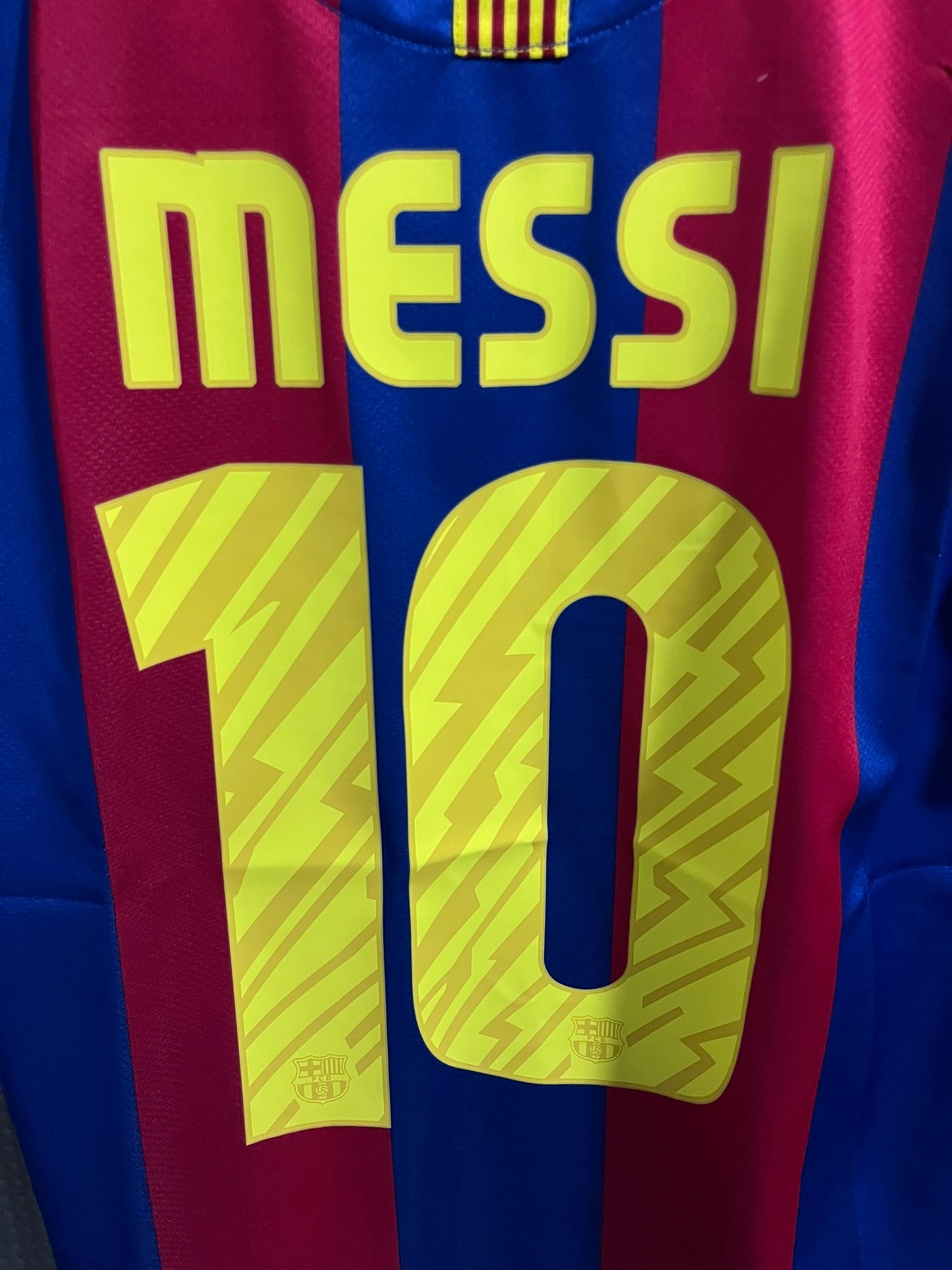 Messi, Barcelona Home 2010/11