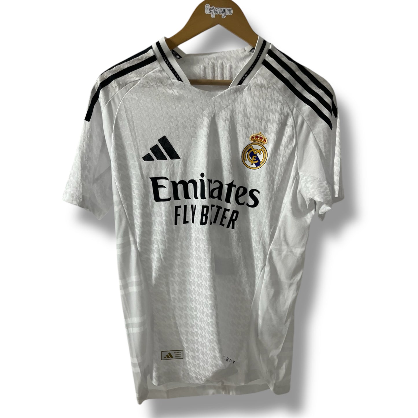 Vinicius Jr, Real Madrid Home 2024/25